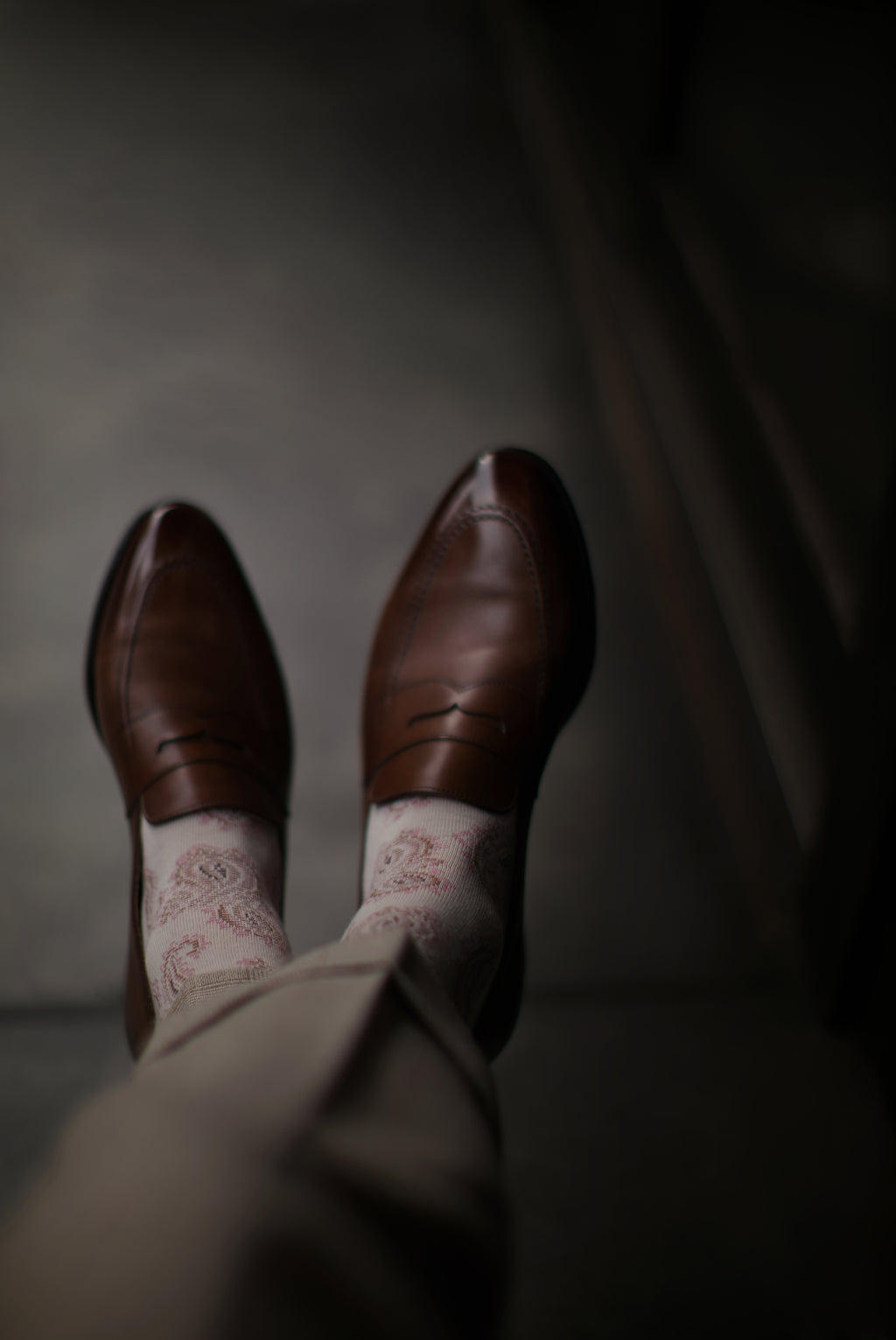 Snow Paisley Socks